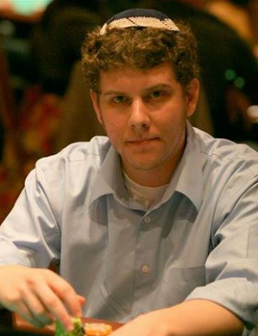 Un des meilleurs joueurs de poker juif orthodoxe et SDF