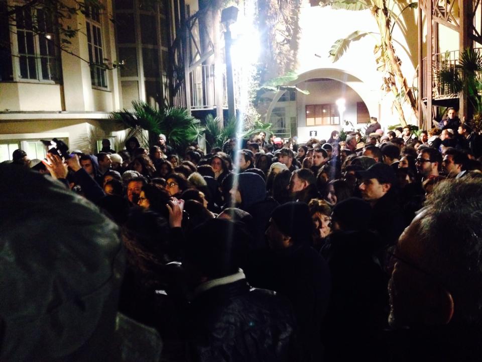 rassemblement à Tel-Aviv pour les victimes des attentats en France