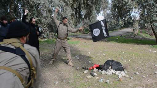 Femme syrienne lapidée EI-lapidation