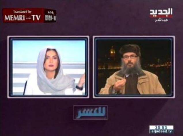 Elle cloue le bec à un islamiste en directe