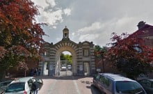 Tombes profanées dans le cimetière juif à Lille