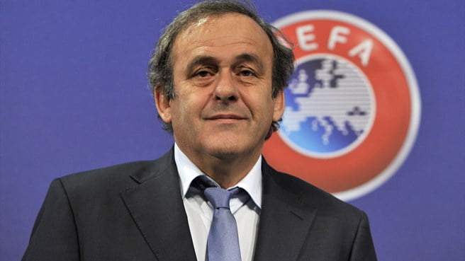 Michel Platini, doit se prononcer contre PFA