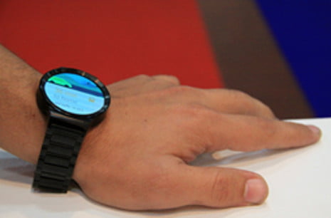 Salon du portable de Tel-Aviv, Mobile 2015 : un grand succès, montre numérique