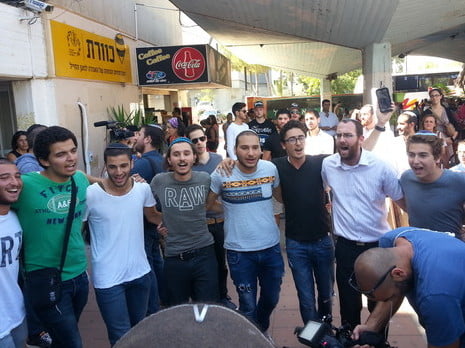 23 Olim de France se sont engagés dans l’armée