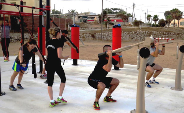 Pour rester en forme, Tsahal installe des équipements de musculation