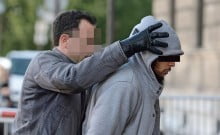 Une centaine d'islamistes inquiètent la police les vrais fous de Dieu