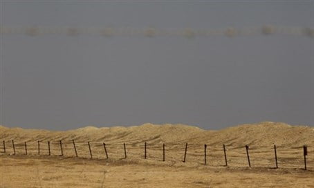 Israël: construction d'une barrière à la frontière jordanienne contre l'afflux des migrants