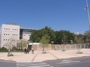 Des arabes israéliens sionistes manifestent à Tel-Aviv