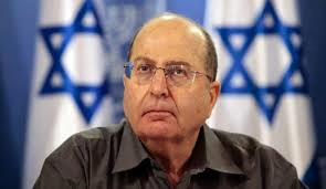 Israël : Le ministre de la défense demande aux israéliens autorisés de porter leur arme
