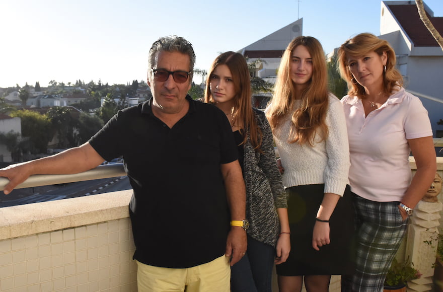 Les Juifs français peinant à trouver un emploi, pensent retourner en France