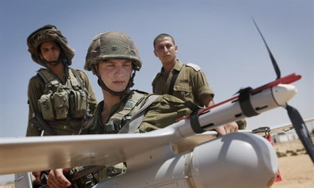 La France aurait-elle renoncé à acheter un drone israélien à cause du BDS ?