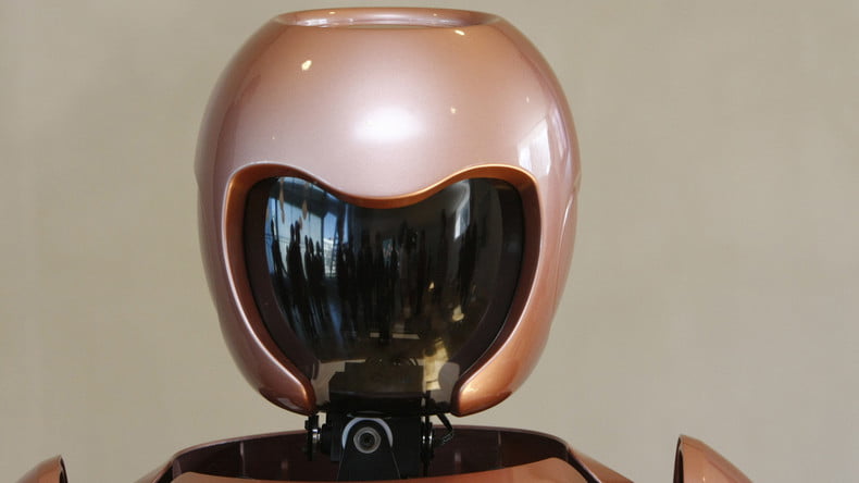 Microsoft débranche son robot intelligent devenu antisémite en 24 heures