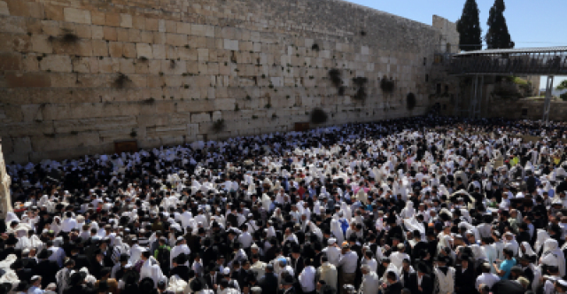 Pétition en ligne contre l’UNESCO : Arrêtez de nier tout lien juif au Mont du Temple