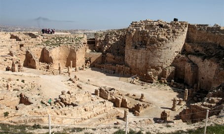 liste d e12 activités à Hol HaMoed
