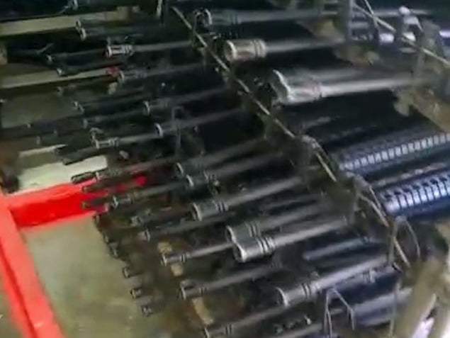 La police militaire entre comme dans un moulin dans une base de Tsahal