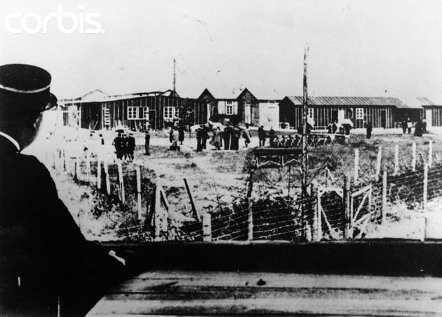 Secourir les Juifs internés par Vichy, une complicité avec le pouvoir ?