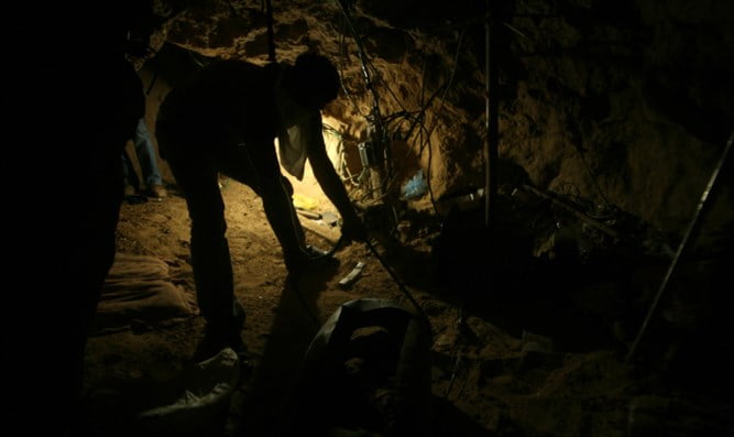 Le Hamas construit 10km de tunnel chaque mois