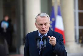Le ministère des Affaires étrangères d’Israël est furieux suite à une visite par le ministre français des Affaires étrangères Jean-Marc Ayrault au Liban, au cours de laquelle il aurait rencontré des parlementaires du Hezbollah.