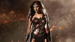 Gal Gadot dans une campagne montrant la force des israéliennes