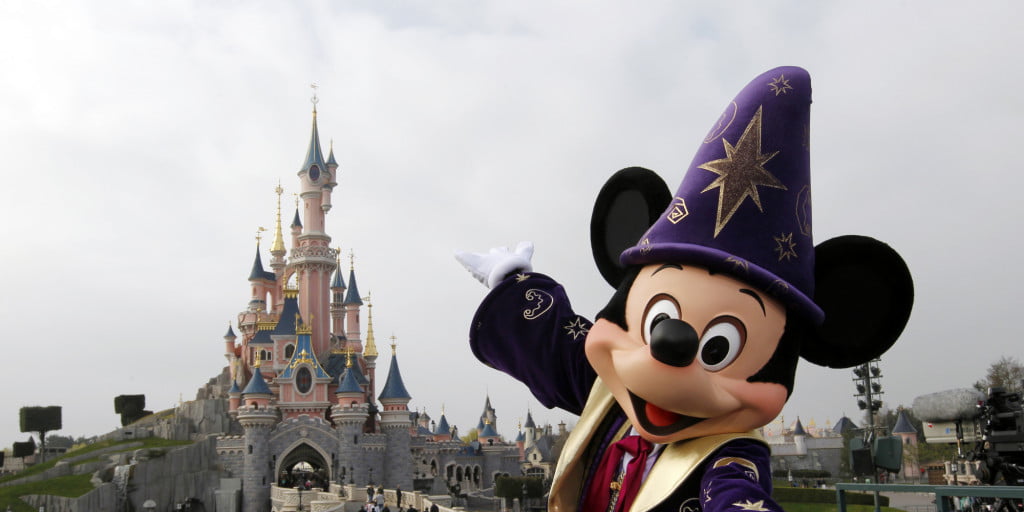 Israel Gil Amador chez Mickey 