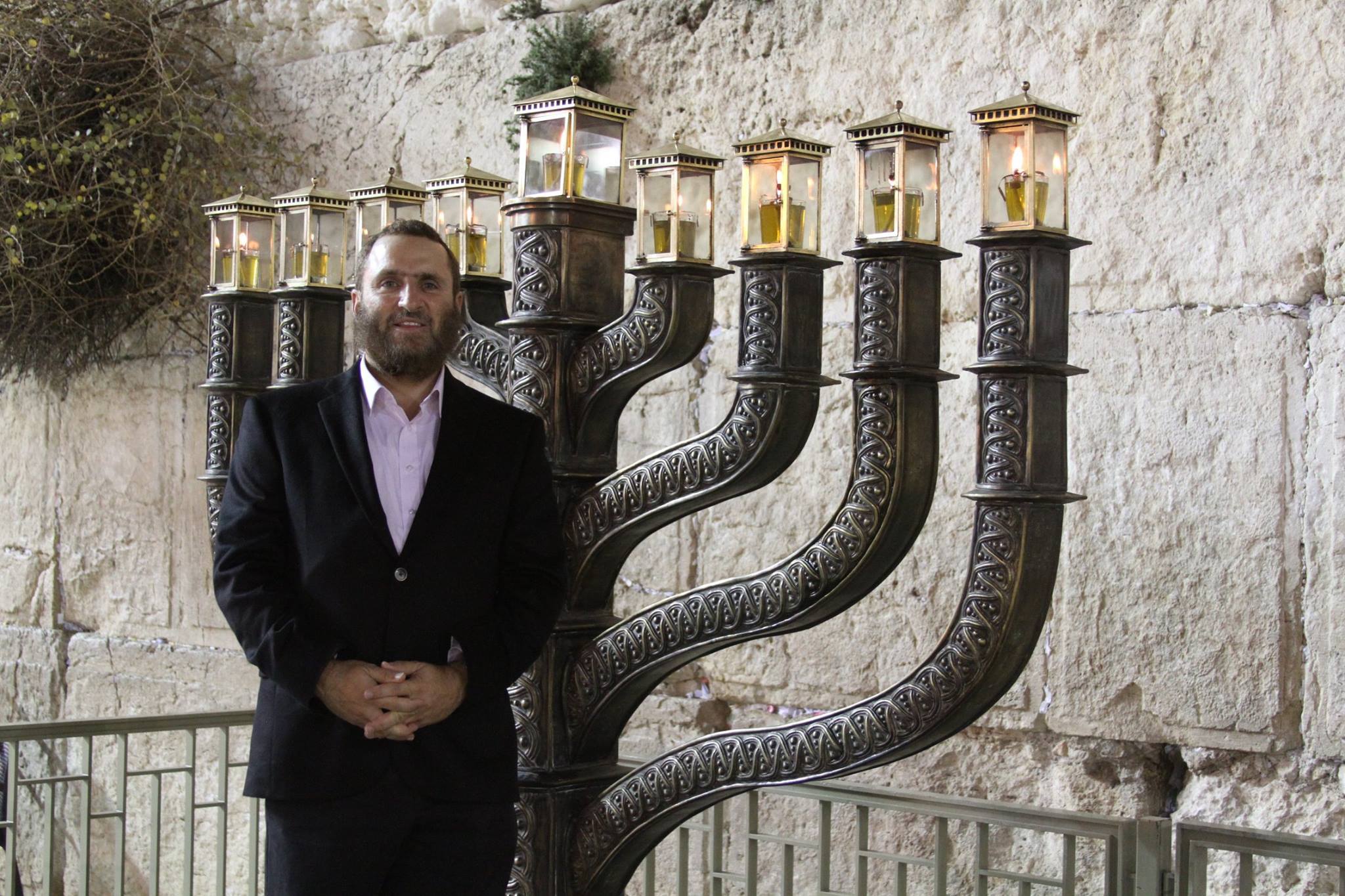 Le rabbin orthodoxe américain Shmuley Boteach devant le Kotel en décembre 2015 (photo: facebook)