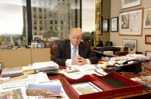 Trump dans son bureau à New-York 2012