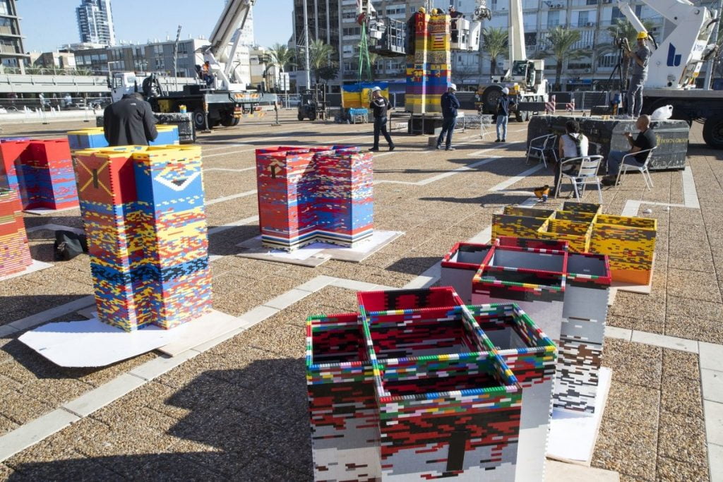 tour en lego  Tel-Aviv un record 