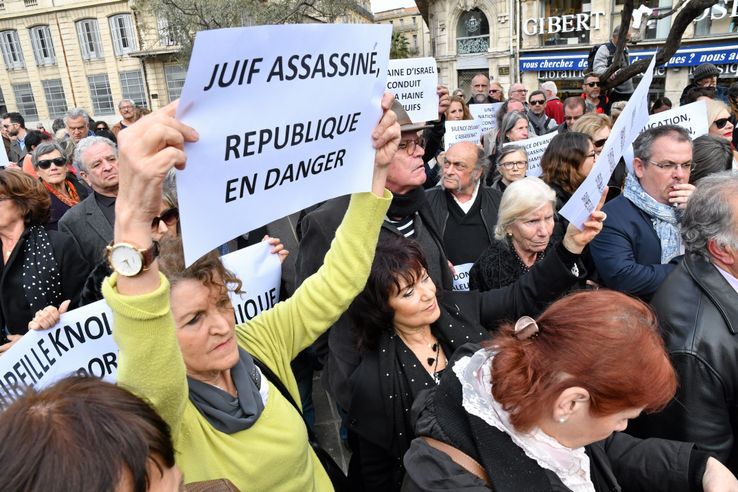 Manifestation pour Mireille Knoll lâchement assassinée par un musulman 