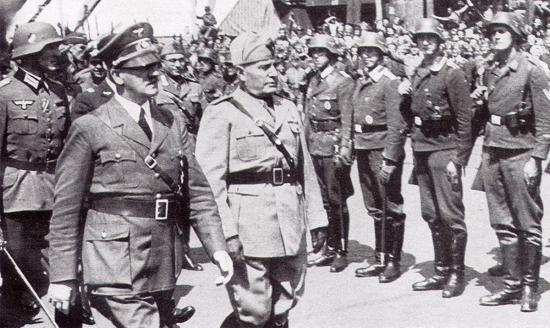 Hitler et Mussoilini Italie et L'Allemagne nazie 