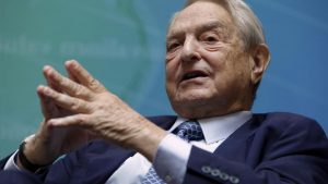 George Soros est un homme d'affaire juif. Sa fortune est estimée à plus de 20 milliard d'euros.