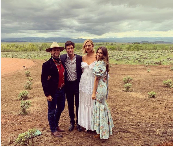 Joshua Kushner et Karlie Kloss ont documenté leur deuxième mariage sur Instagram. (Derek Blasberg / Instagram)