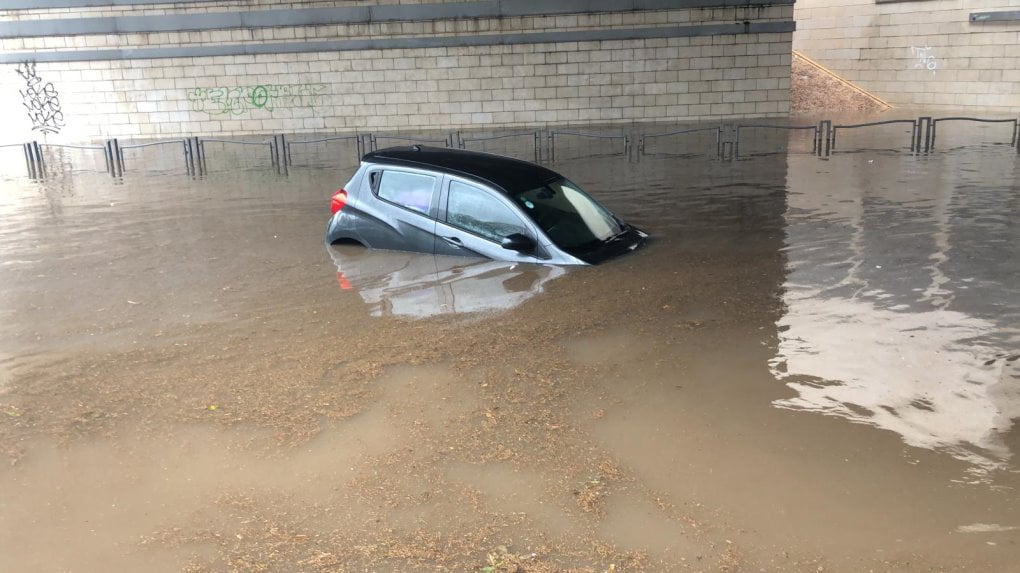  les villes de Holon et de Bat Yam. inondées 
