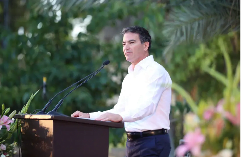 Le directeur du Mossad, Yossi Cohen, marque la fin de l'activité liée aux coronavirus de l'agence (crédit photo: courtoisie)