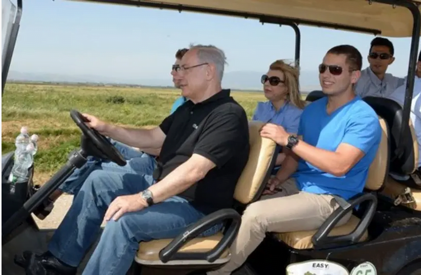 Le Premier ministre Benjamin Netanyahu et sa famille. (crédit photo: GPO)