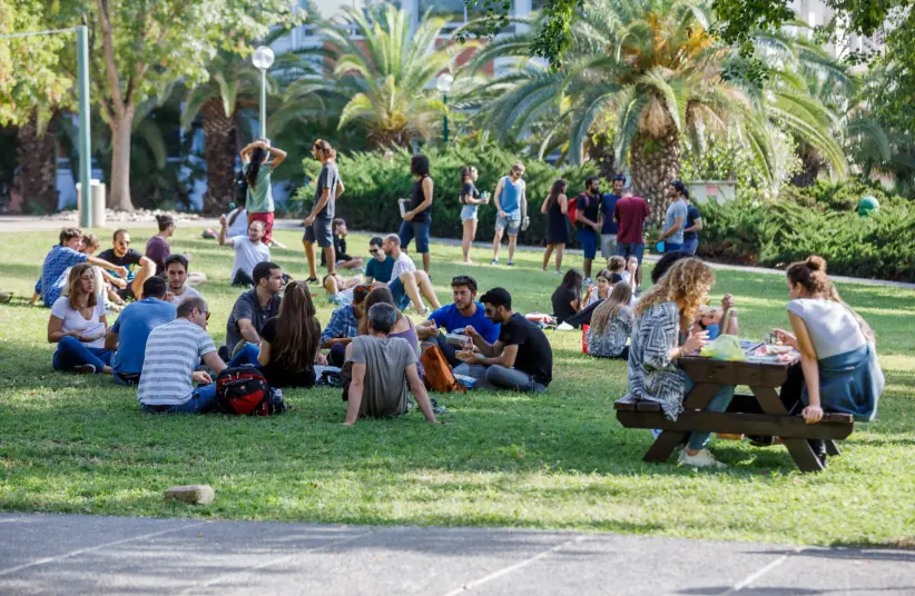 Étudiants de l'Université hébraïque de Jérusalem.