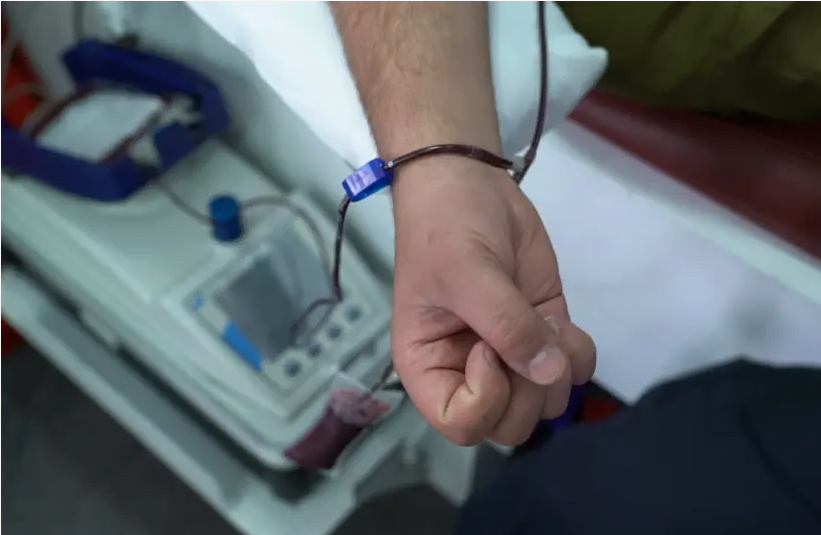 Tsahal organise une collecte de sang à la lumière de la crise des coronavirus (crédit photo: UNITÉ DE PORTE-PAROLE DE L'IDF)
