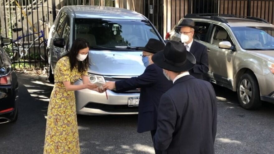 Judaïsme : après 30 ans de recherche d'identité elle devient juive, l'histoire de Amy Nguyen