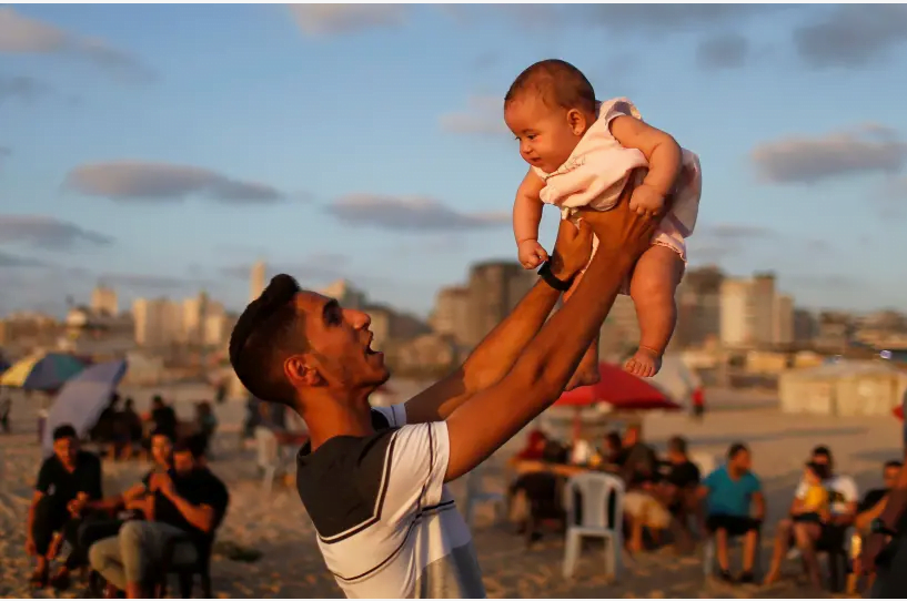 Palestiniens de passer en Israël.