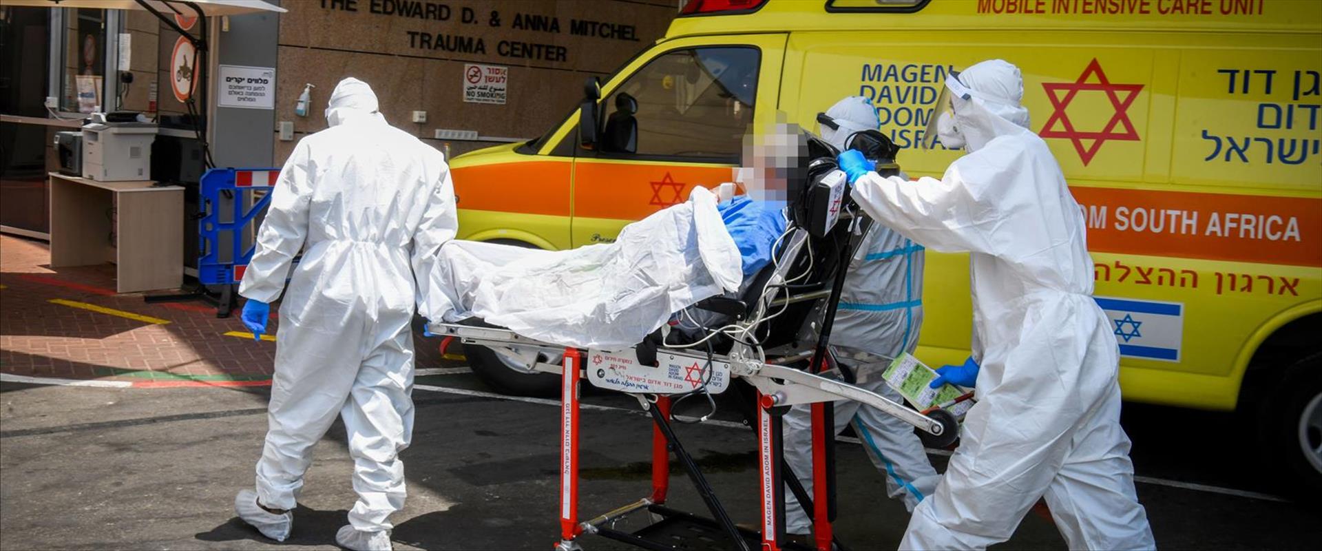 Le ministère de la Santé a déclaré que la deuxième épidémie avait un taux de jeunes patients plus élevé que la première, tout comme les cas aggravés.