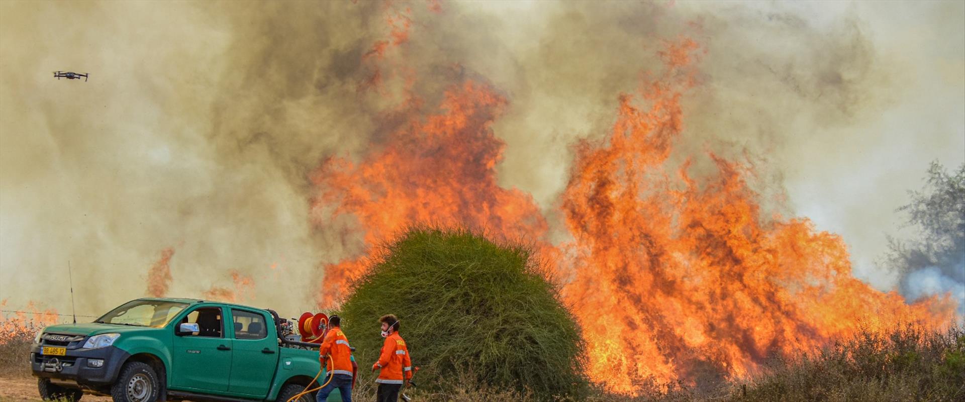Sderot en rouge , 35 incendies ont éclaté dans la bande de Gaza, riposte israélienne