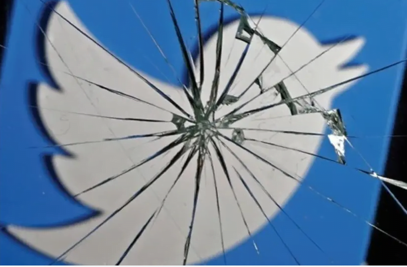 MÉDIAS SOCIAUX GIANT Twitter (crédit photo: REUTERS)