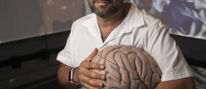 Le scientifique israélien qui tente de pirater le cerveau pour créer des super sens