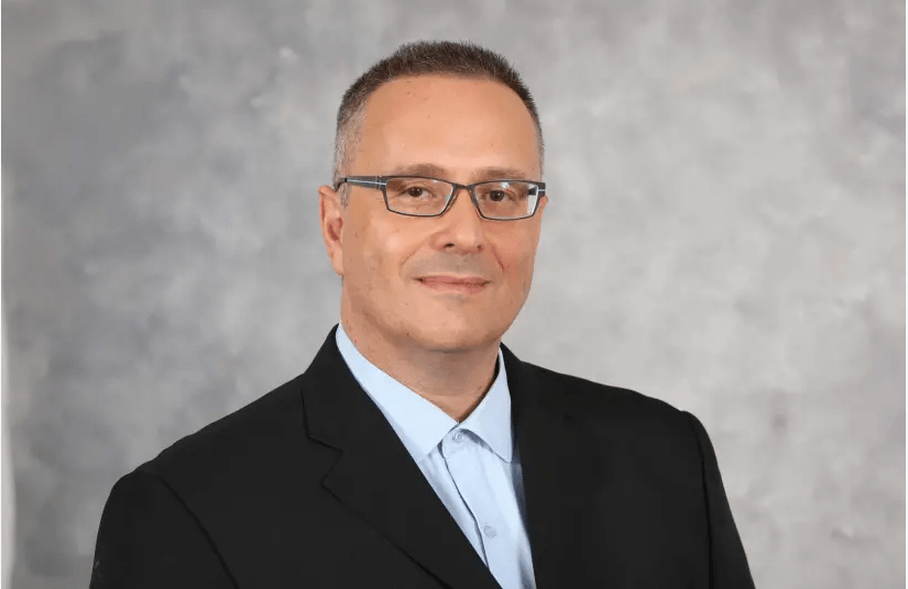 Raphael Barkan le premier diplome high tech pour les médecins