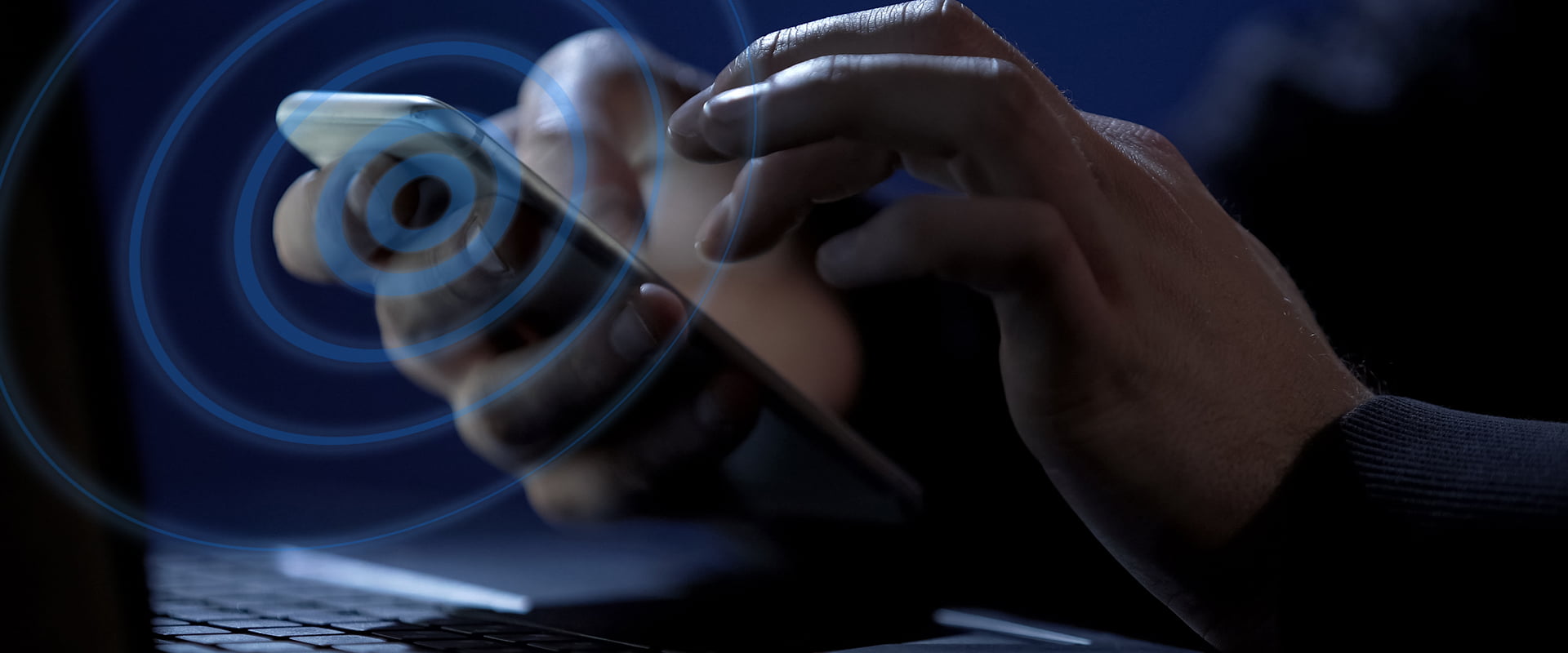 Parler au téléphone en Israël peut vous envoyer à l'isolement