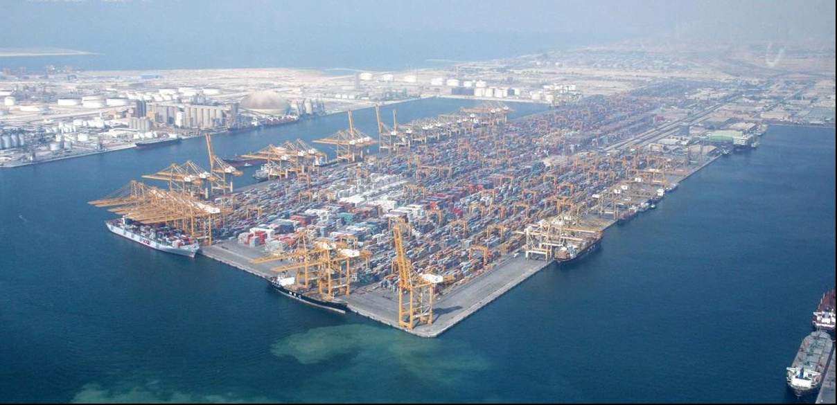 Le port de Jebel Ali, et ashdod en israel