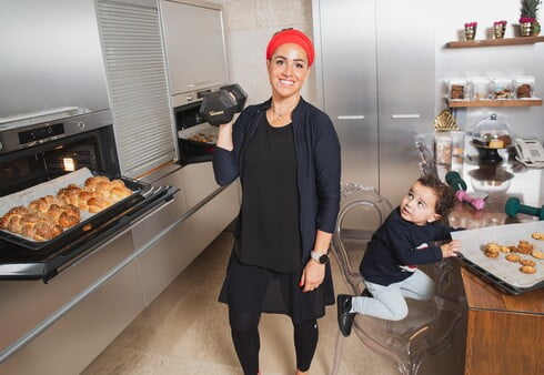 Etty Epinger une femme juive ultra-orthodoxe est devenue la reine de Instagram