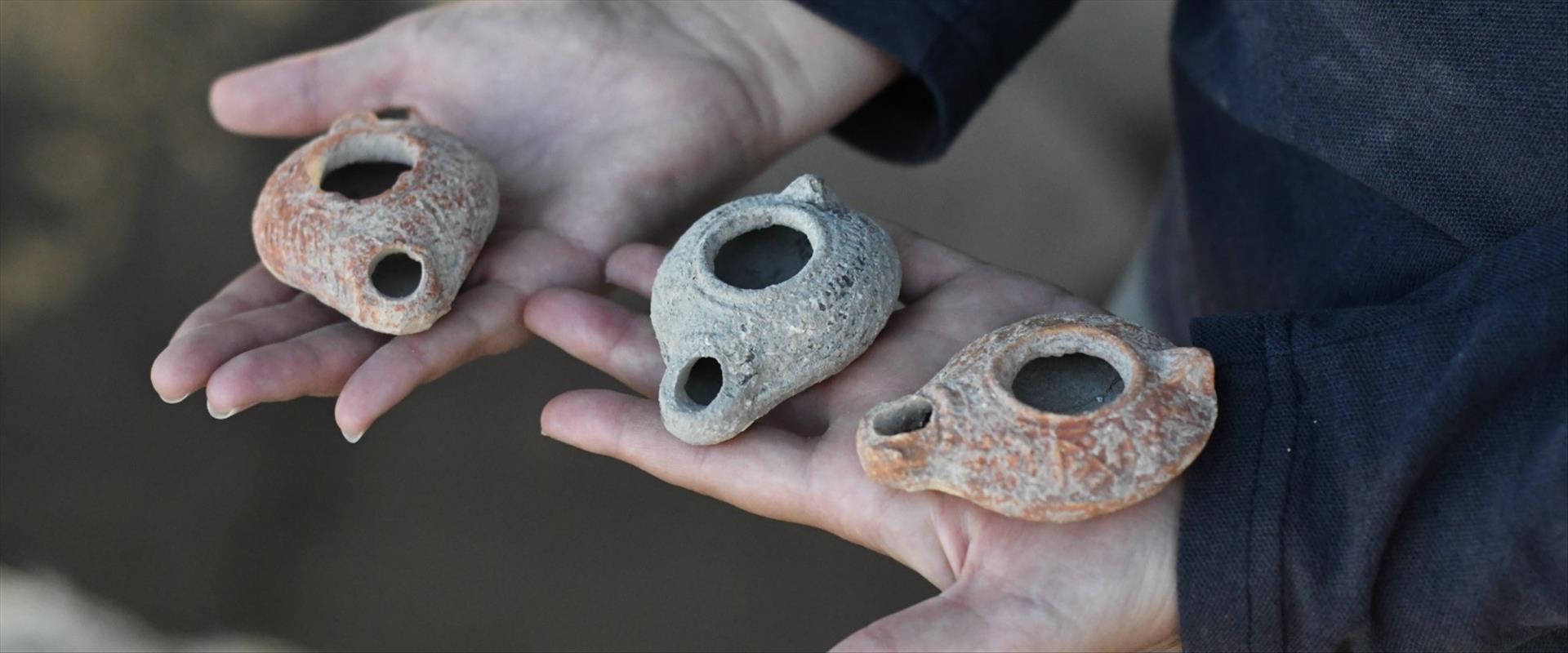 Des bougies à huile vieilles de 1700 ans et la résolution d'un mystère archéologique en Israël