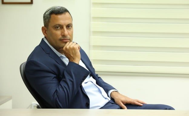 Election Israël : Le maire de Sderot, Alon Davidi quitte Netanyahu et rejoint Naftali Bennet