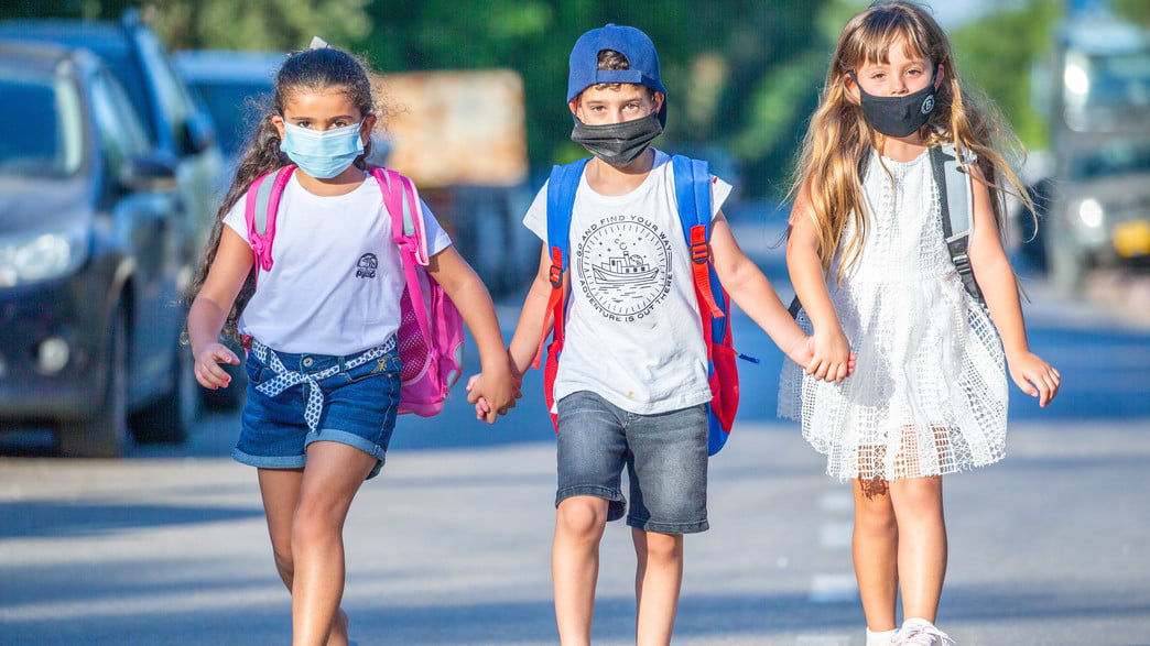 Vaccination obligatoire pour les enseignants en Israël mais est-ce légal ?