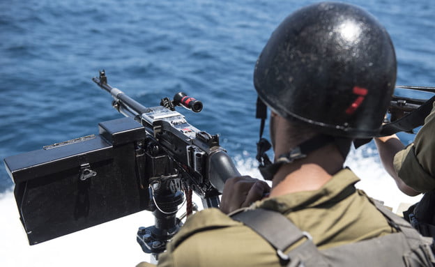 Israël: congédié de la marine israélienne pour refuser de se faire vacciner